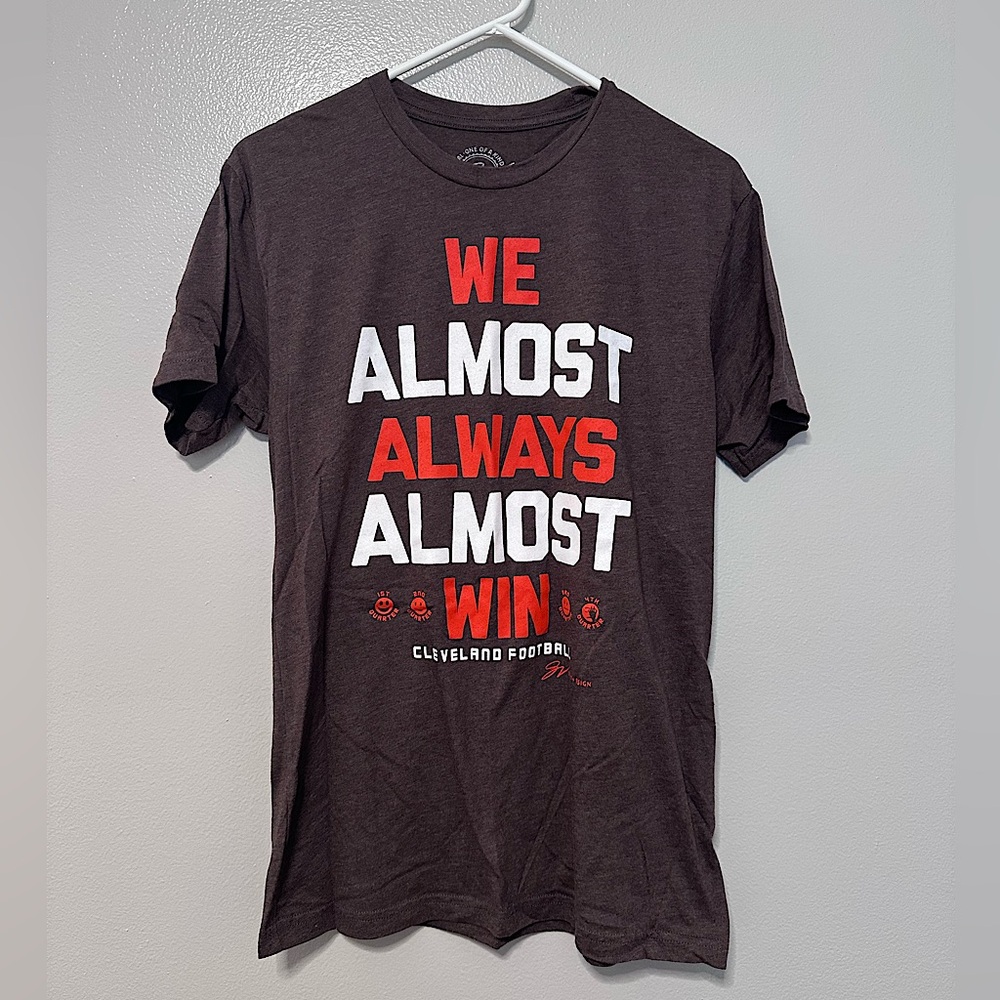 JV Art Design - Women’s Cleveland Browns Shirt - Brown/Orange - Medium